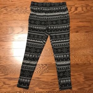 Women’s size L Maurice’s leggings